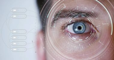 sanal gerçeklik ile uygulanan makro mavi göz. gerçeklik ve siber teknoloji kavramı futuristik vizyonu. Güvenlik sistemleri teknolojisi için uygulanır. Kavramı web denetimi ve uzaktan destek.