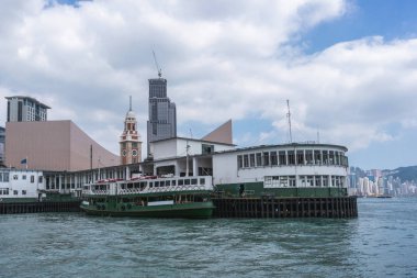 Kowloon İskele limanı