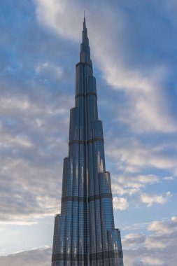 Uluslararası Dubai Kongre ve Sergi Sarayı, dünya en yüksek gökdelen