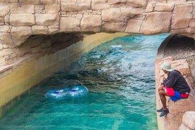 Su Parkı içinde cankurtaran