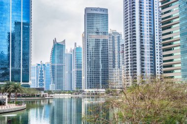 Jumeirah Gölü Towers alanı içinde Dubai, İngiltere