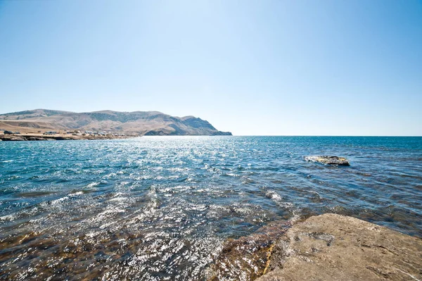 Meganom dağ sırası manzarası, Kırım