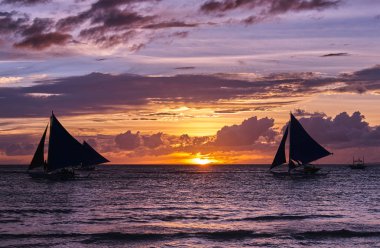 Güzel gün batımı Boracay beyaz Beach, Filipinler