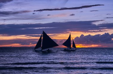 Güzel gün batımı Boracay beyaz Beach, Filipinler