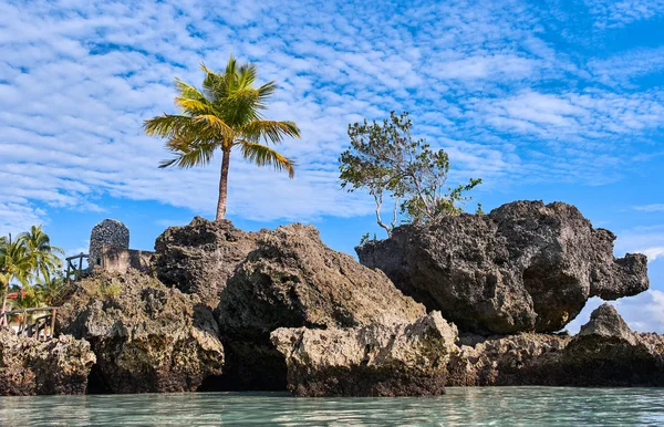 Boracay island Grotto,  Willy's Rock, - Famous and Controversial — Stock Photo, Image