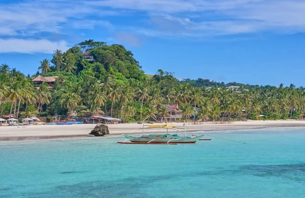 Λευκή παραλία δείτε σε Boracay, Φιλιππίνες — Φωτογραφία Αρχείου