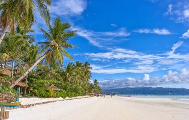 Boracay, Filipinler üzerinde beyaz plaj manzarası