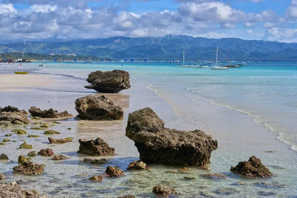 Vista blanca de la playa en Boracay, Filipinas — Foto de Stock