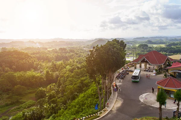 Observação desc onde pode ser visto famoso Chocolate Hills, Bohol — Fotografia de Stock