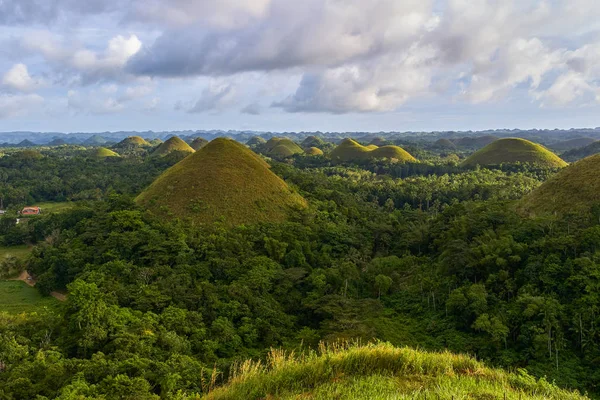 Famosa vista de Chocolate Hills, Bohol Island, Filipinas — Foto de Stock