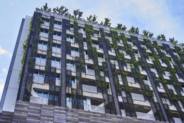Modern bina yeşil eco cephe