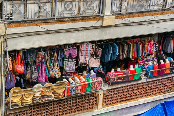 Ubud Hediyelik eşya pazarı, Bali Adası, Endonezya — Stok fotoğraf