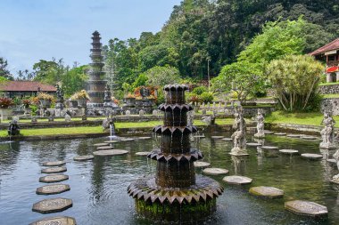 Bali adasında Tirta Gangga su sarayı, Endonezya