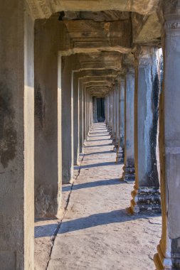Angkor Wat Tapınağı, Siem Reap, Kamboçya uzun koridor