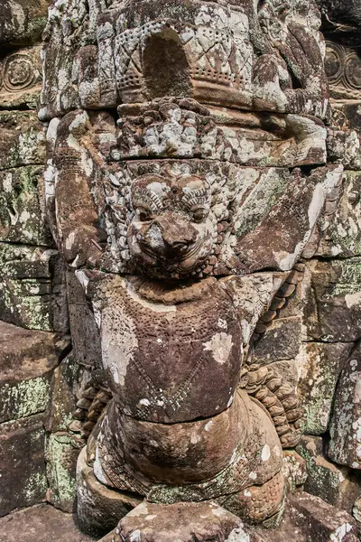 Rostos de pedra no Templo Bayon, Siem Reap, Camboja — Fotografia de Stock