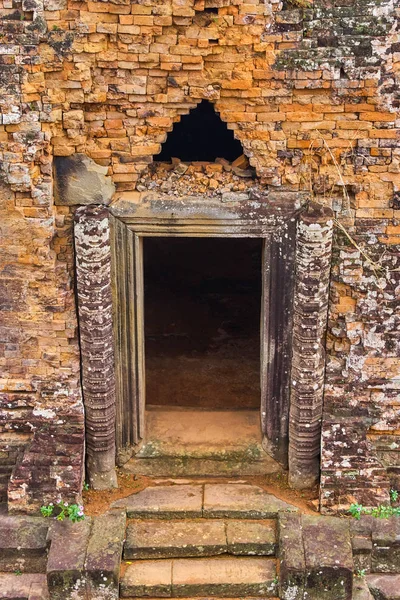 Pré-Rup templo antigo ruína porta, Siem Reap, Camboja — Fotografia de Stock