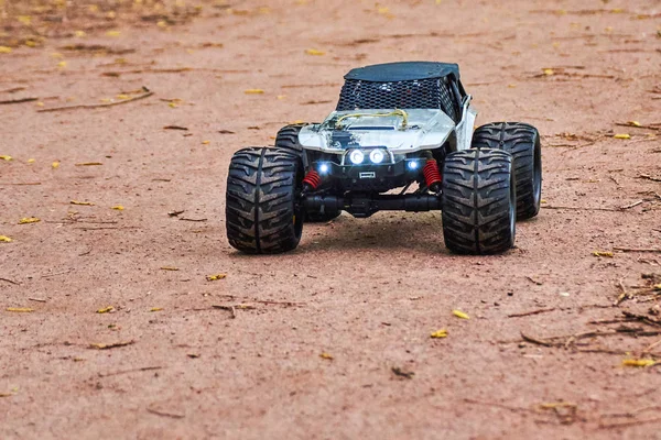 Radio-controlled car movement