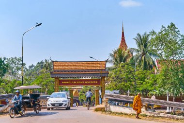 Wat Preah balo Rath güzel tapınağa giriş kapısı