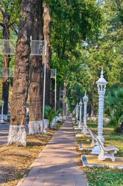 Siem Reap güzel park yakınlarında nehir manzarası