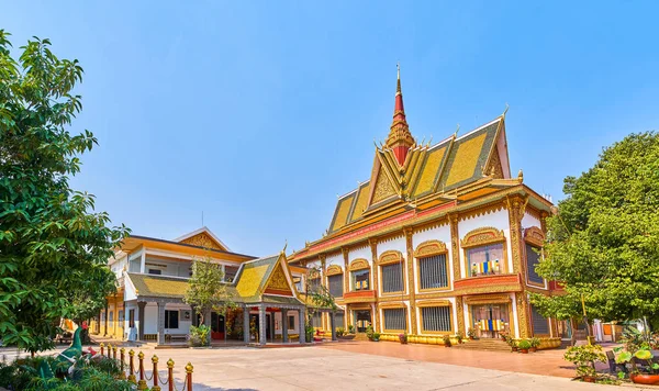 Wat Preah Выпускной Рат красивый храм панорамный вид в Сиемреапе — стоковое фото
