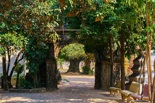 Wat Bo hermoso templo en Siem Reap — Foto de Stock