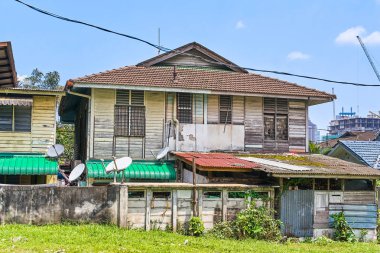 Kuala Lumpur, Malezya'nın merkezinde eski bir ahşap ev