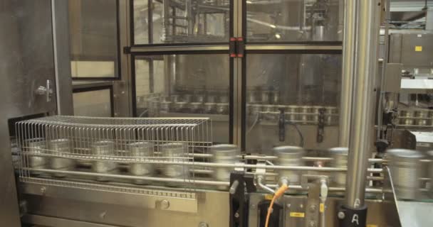 Canned food automated production line — Stock Video