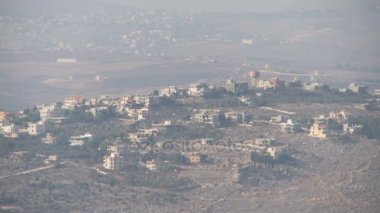 İsrail, 2011 - yaklaşık Mesajını ve Hizbullah'ın İsrail Lübnan sınırına bayraklar.