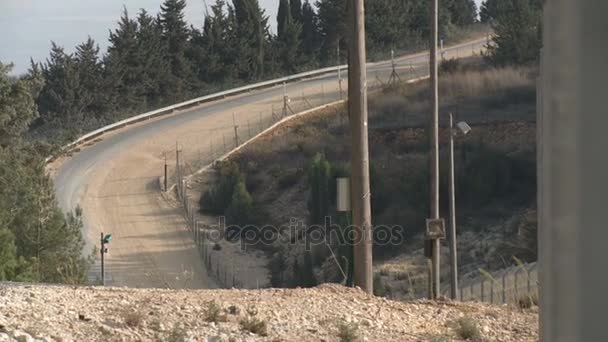Izrael, cca 2011 - The Izrael libanonské hranici s příspěvky — Stock video