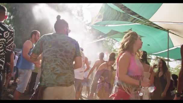 KINERET, ISRAEL, April 6 2018- People dancing in a nature trance party — Stock Video