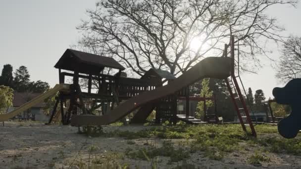 Abndoned playground with no people due to corona virus outbreak — Stock Video