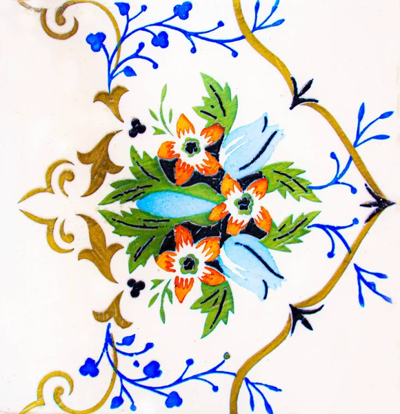 Detalle Los Azulejos Tradicionales Fachada Casa Antigua Azulejos Decorativos Azulejos —  Fotos de Stock