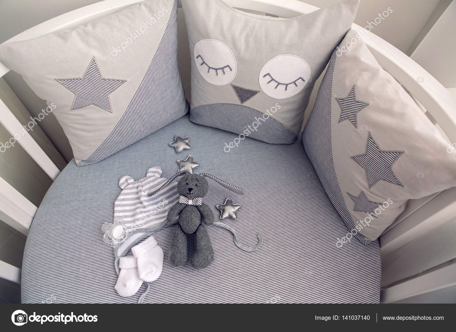 baby bed pillows