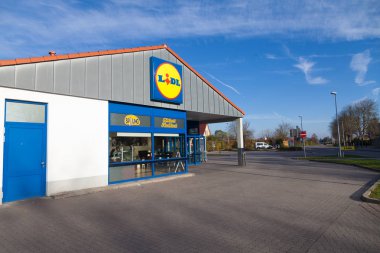 Lidl süpermarket zinciri daldan