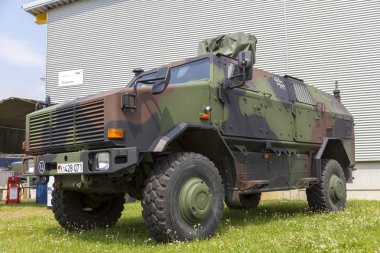 Alman zırhlı piyade askeri hareketlilik aracı, Atf Dingo