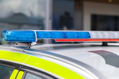 İsveç Polisi mavi ışık bar