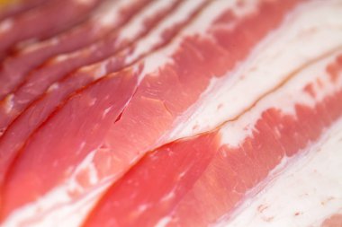 domuz pastırması şeritler bir üst üste yalanları