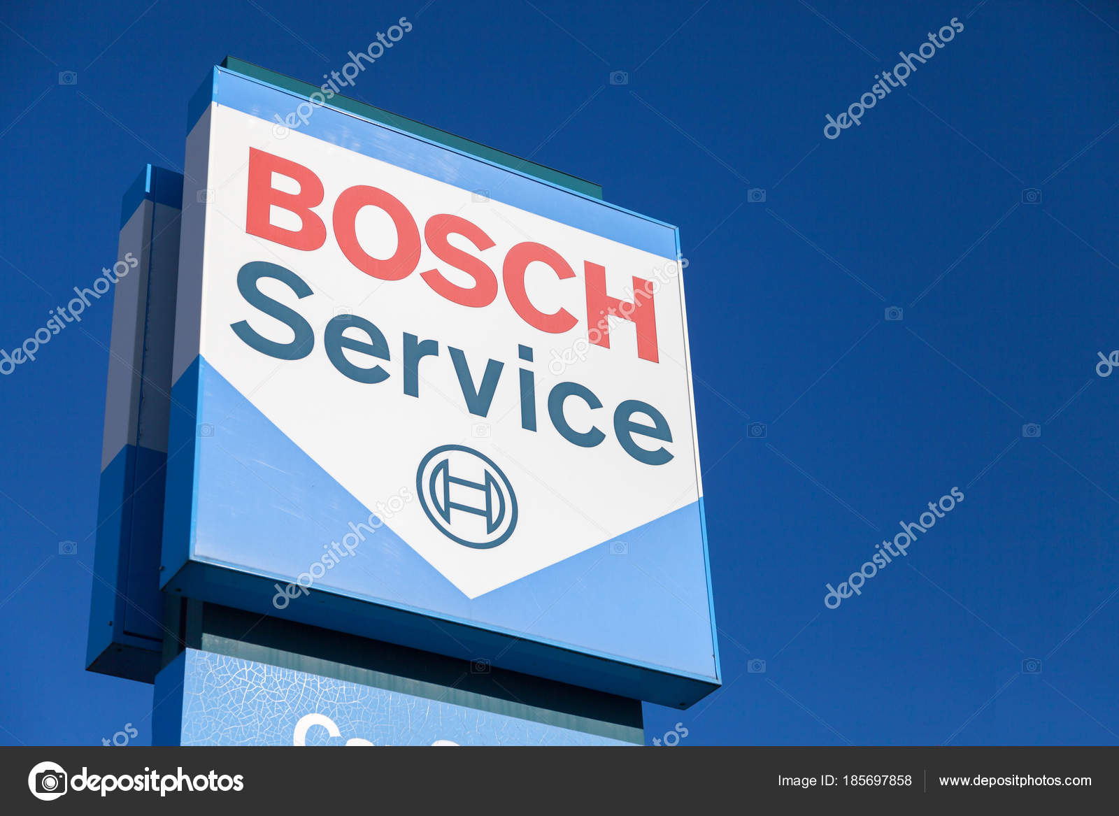 Fuerth Germany February 2018 Bosch Logo Bosch Service Building