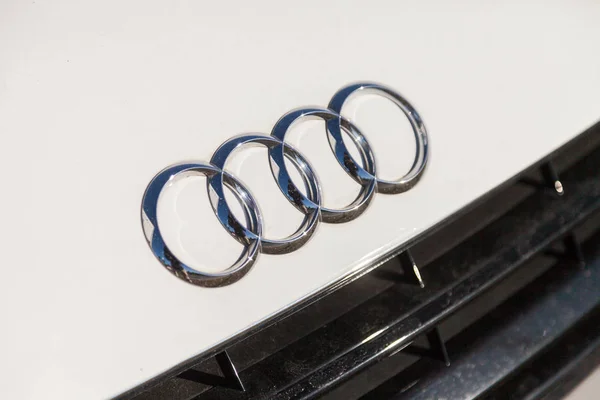 Fuerth Německo Února 2018 Emblém Audi Vůz Audi Audi Německý — Stock fotografie
