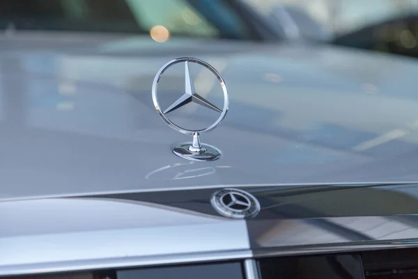 Fuerth Germany Февраля 2018 Года Символ Mercedes Benz Автомобиле Mercedes — стоковое фото