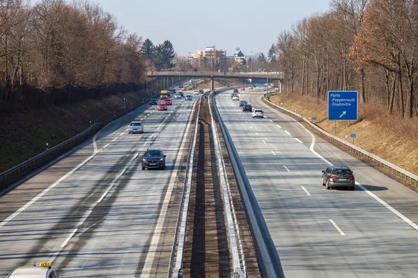 Fuerte Alemania Marzo 2018 Tráfico Autopista Alemana Cerca Fuerth Alemania — Foto de Stock