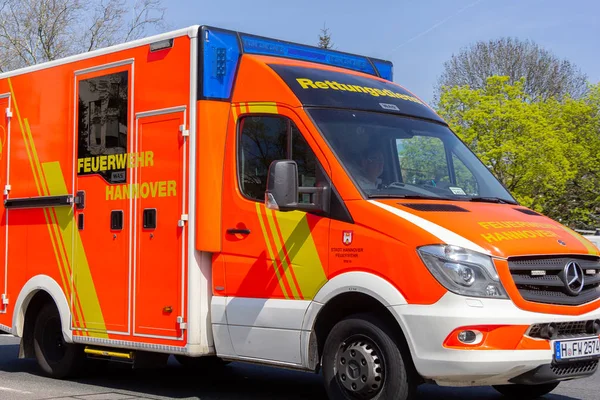 Hannover Germany April 2018 German Ambulance Drives Place Employment — Stock Photo, Image