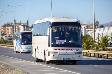 Antalya / Türkiye - 22 Ocak 2020: Türk otobüsü Antalya 'da yolda