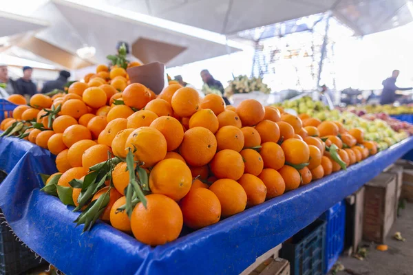 Deliziose Arance Giacciono Mercato Turco — Foto Stock