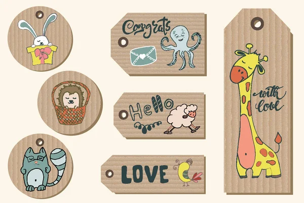 Tags de presentes, cartões, rótulos e adesivos com animais de desenhos animados bonitos em papel artesanal . — Vetor de Stock