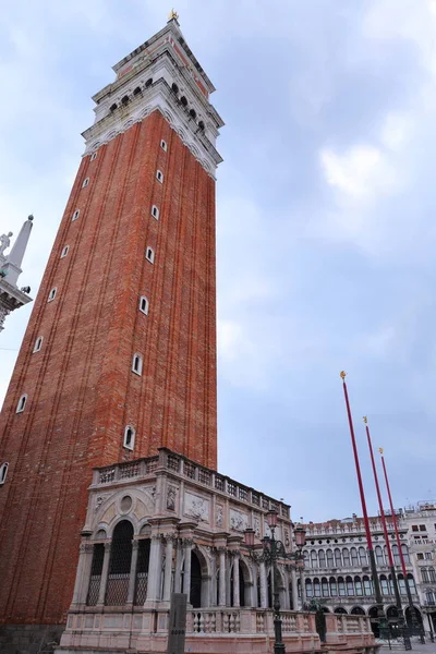 Torre dell'Orologio, San Marco plein, Venetië Italië — Stockfoto