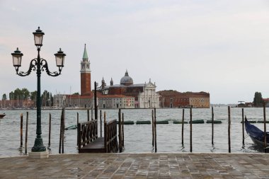 Gondol ve Chiesa di San Giorgio Maggiore, San Marco Meydanı Venedik, İtalya