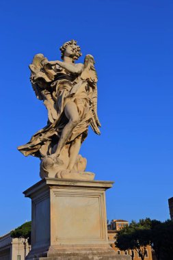 melek heykeli eski köprünün önünde Castel Sant Angelo, Roma - İtalya