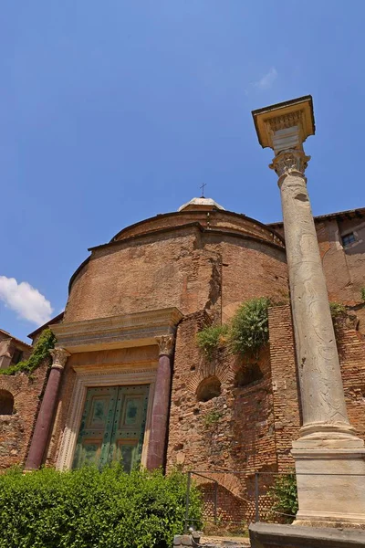 Fórum Romano, Foro Romano Italiano em Roma, Itália . — Fotografia de Stock