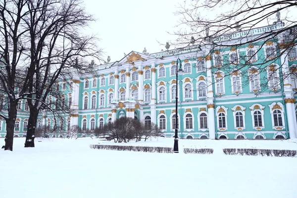 Площадь Зимнего Дворца Санкт Петербурге Россия — стоковое фото